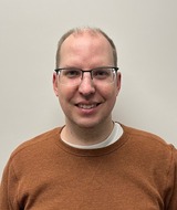 Book an Appointment with Justin Small at Kids Can Shine Elora